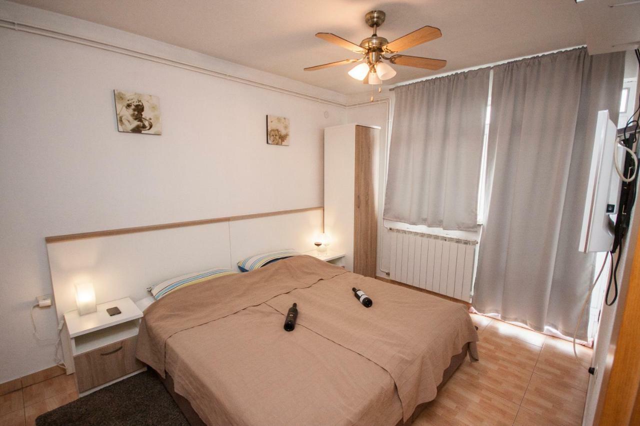 Apartment Karlovac Extérieur photo